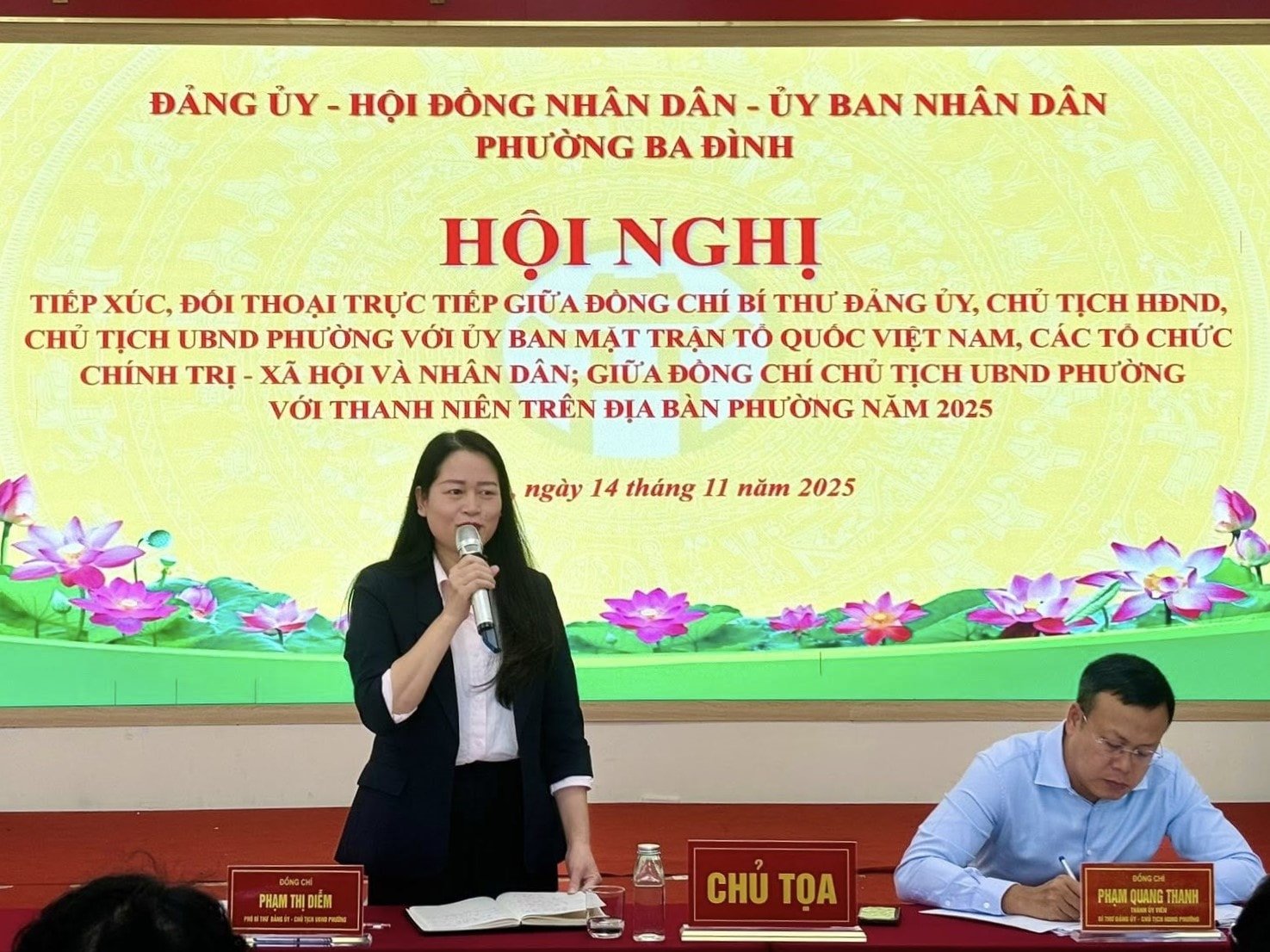 Lãnh đạo phường Ba Đình đối thoại với người dân- Ảnh 3.