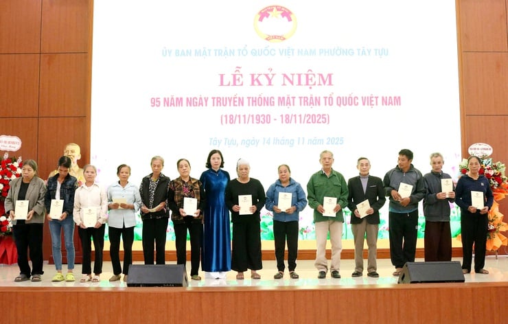 Lan tỏa tinh thần đại đoàn kết tại phường Tây Tựu- Ảnh 4.