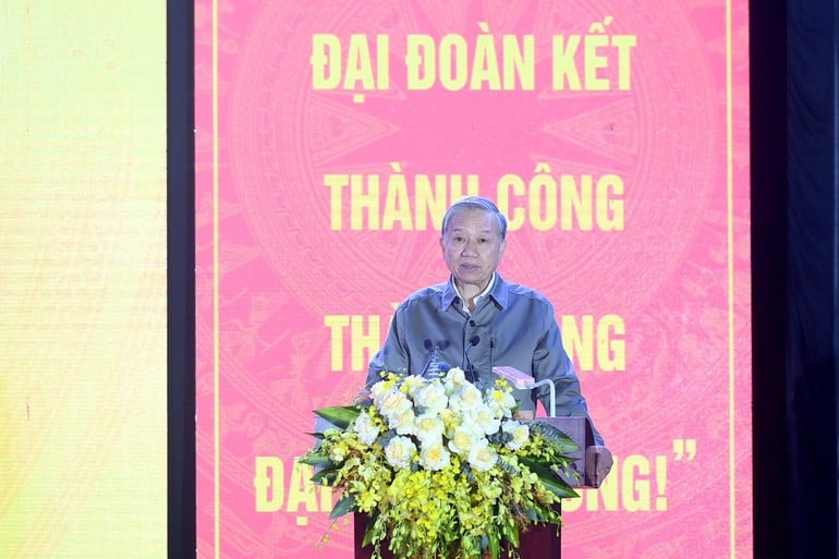 El secretario general To Lam interviene en el festival. (Foto: DANG KHOA)