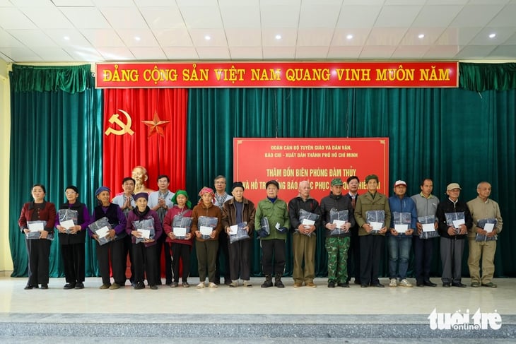 báo chí - Ảnh 5.