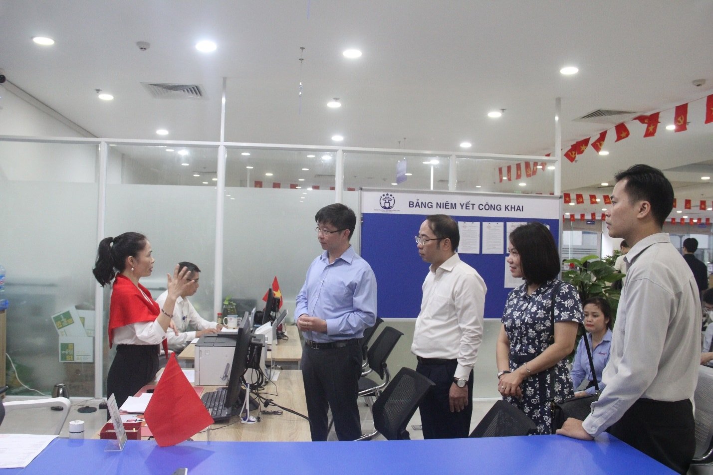 Hà Nội triển khai thông suốt mô hình chính quyền địa phương hai cấp- Ảnh 2.