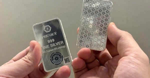 Giá bạc hôm nay 15/11/2025: Bạc quay đầu giảm