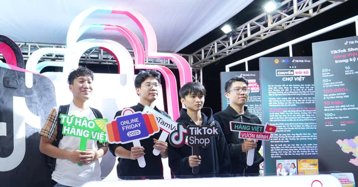 Khởi động chương trình mua sắm trực tuyến lớn nhất năm Online Friday