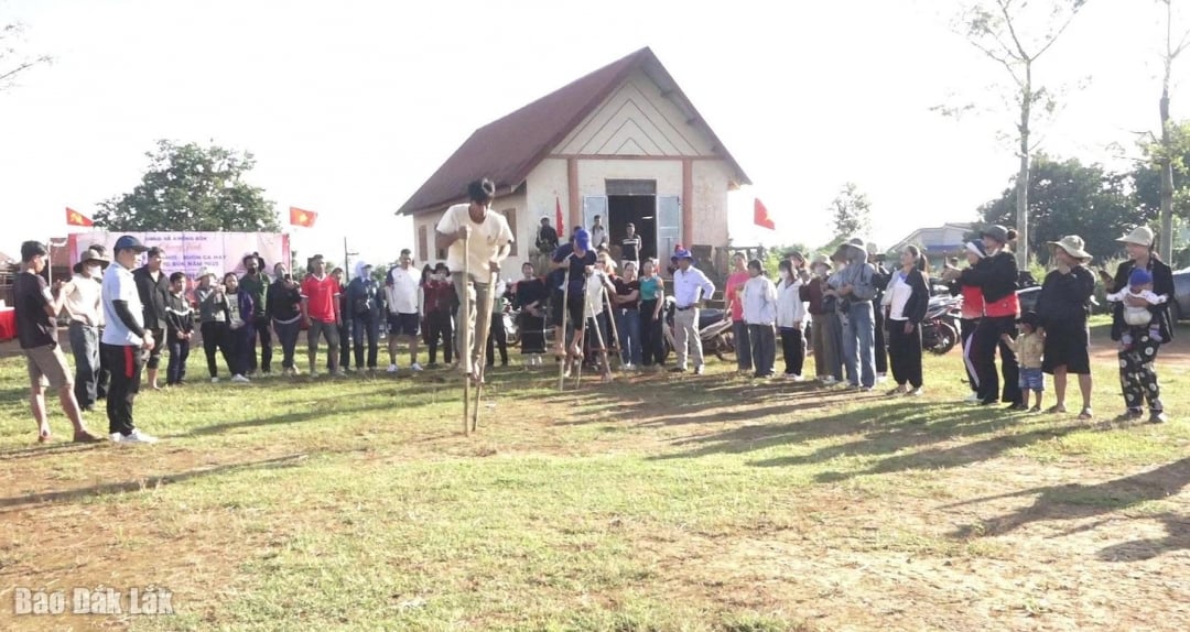 Uzun bacaklı atlama takımları.