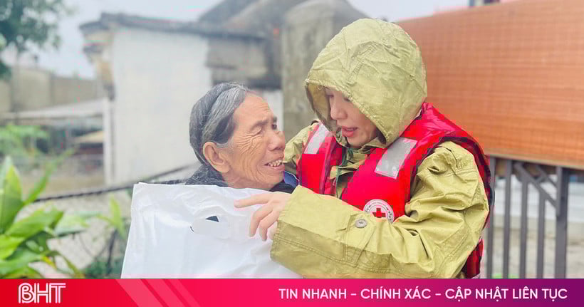 Có một Hà Tĩnh nghĩa tình trong bão lũ