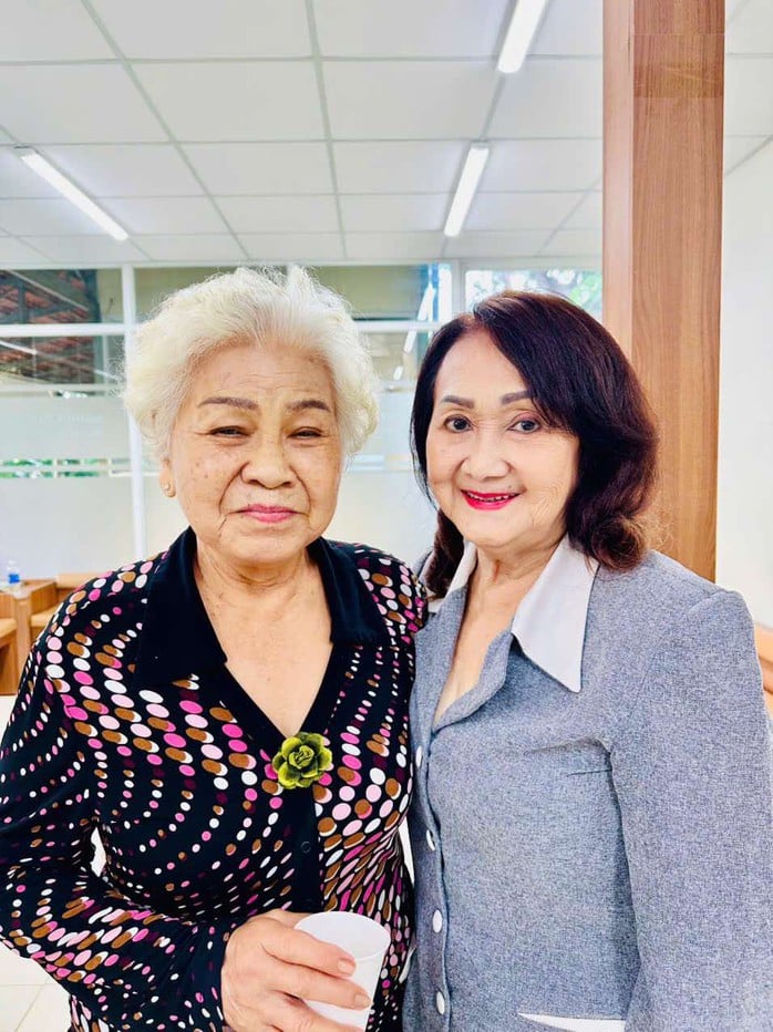 Mừng thọ tuổi 80, nghệ sĩ Trang Bích Liễu mong ước điều gì? - Ảnh 4.