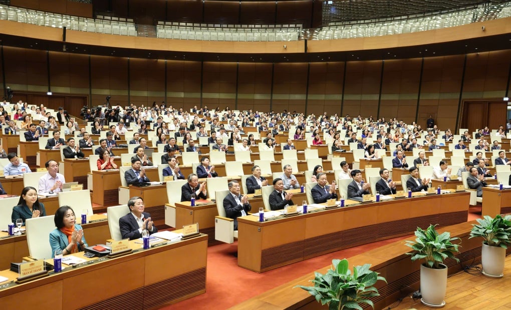 Ủy viên Trung ương làm trưởng đoàn ĐBQH không giữ quá 3 chức danh lãnh đạo - 2