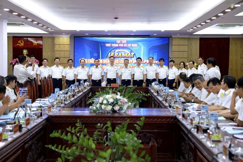 דחיפה לשינוי מודל ניהול המסים בקטר הכלכלי הדרומי - תמונה 1. Đốc thúc chuyển đổi mô hình quản lý thuế ở đầu tàu kinh tế phía Nam- Ảnh 1.