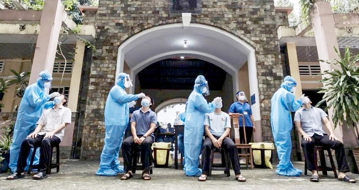 Comentários sobre o projeto simbólico para superarmos juntos a COVID-19: Diversos sentimentos do povo - Foto 4. COVID-19 - Ảnh 1.