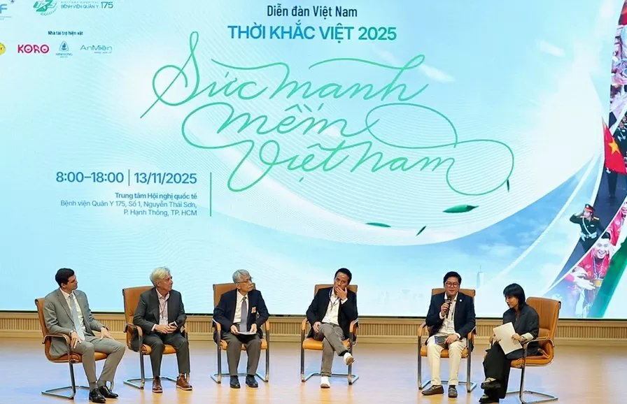 O poder brando consiste na capacidade endógena e na identidade de desenvolvimento nacional. Sức mạnh mềm là năng lực nội sinh và căn cước phát triển quốc gia