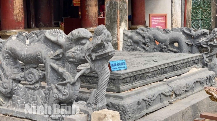 Cổ vật to lớn là bảo vật quốc gia chỉ có ở một kinh đô xa xưa của Việt Nam tại Ninh Bình