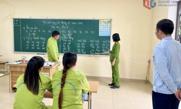 Lớp học đặc biệt "xóa mù chữ" trong cơ sở cai nghiện