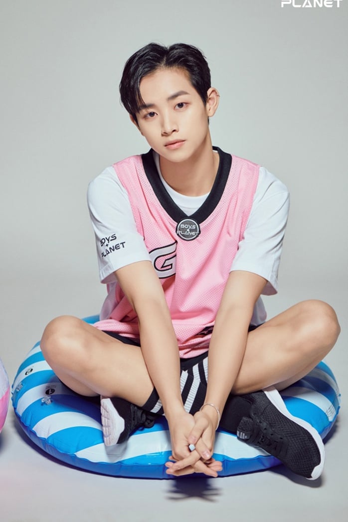 پسرها و دخترهای خوشتیپ ویتنامی و رویای آیدل کیپاپ - عکس ۹. Trai xinh, gái đẹp Việt và giấc mơ thần tượng K-pop - Ảnh 9.