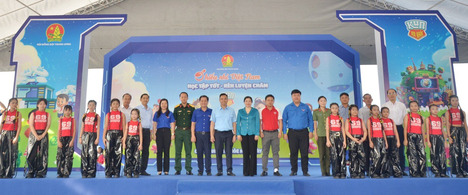 Mais de 2.000 crianças de An Giang participam do festival