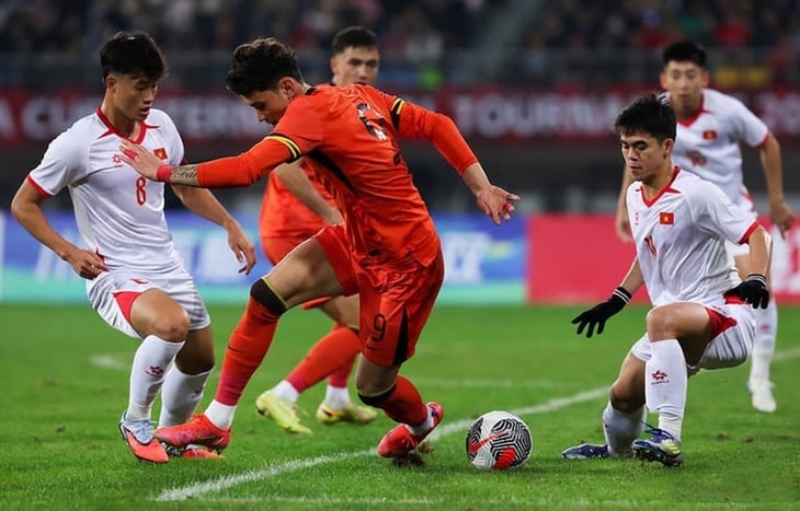 Panda Cup 2025: сборная Вьетнама до 22 лет нацелена на победу - Фото 1. tuyển U22 Việt Nam - Ảnh 1.