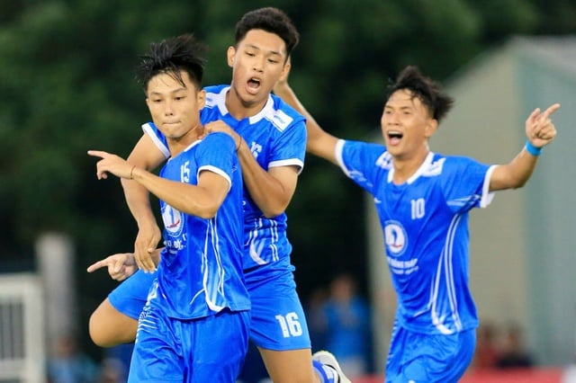 Trường ĐH Đồng Tháp 'chơi lớn' có HLV ngoại, chi hơn nửa tỉ đồng giải sinh viên - Ảnh 4.