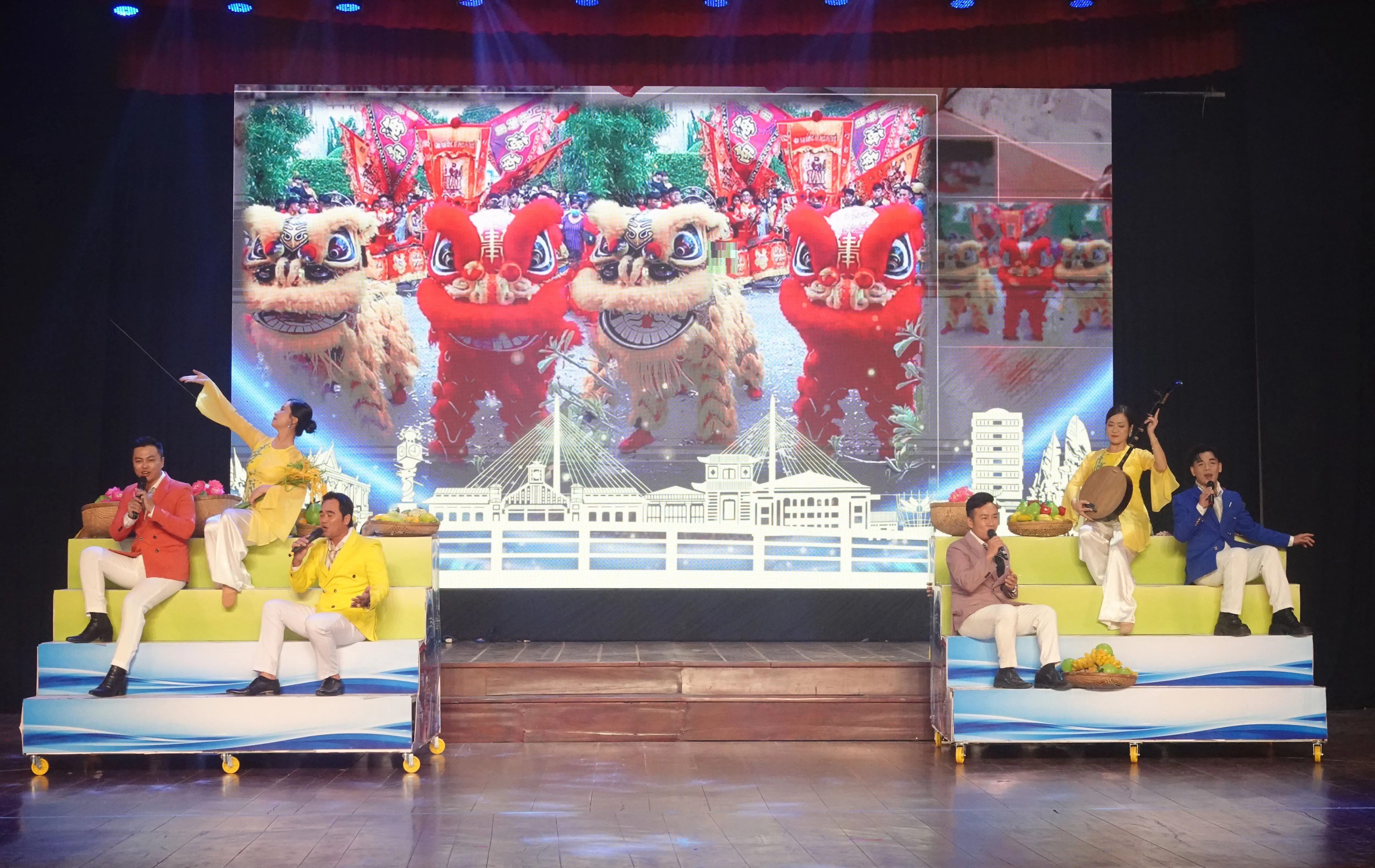 Can Tho City deltar i den nationella mässkonstfestivalen för bostadsområden