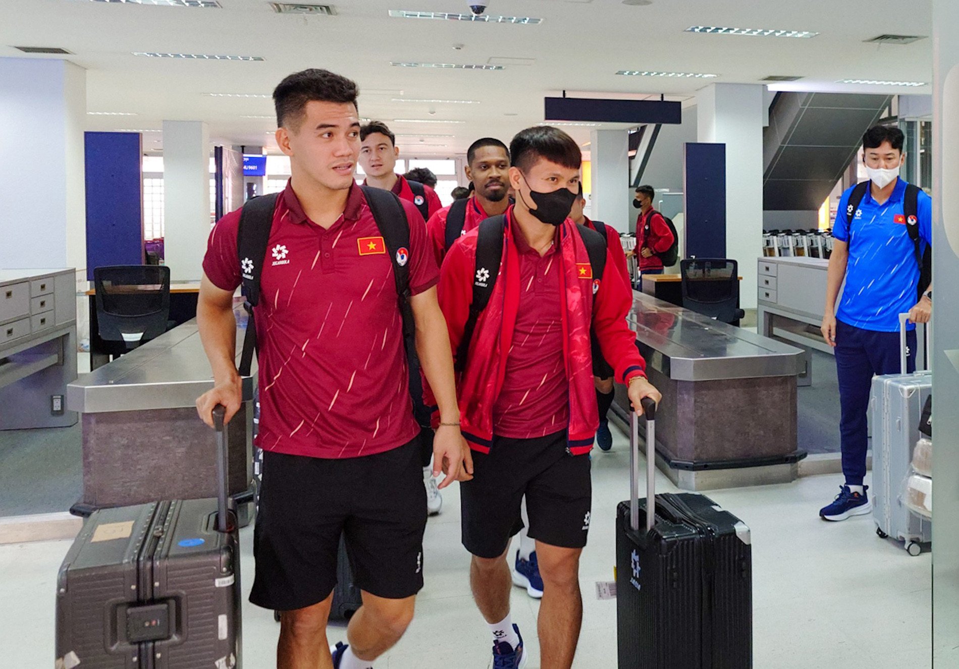 វៀតណាមទៅឡាវ 4.jpg