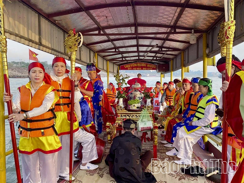 ขบวนแห่น้ำวัดทามซาง