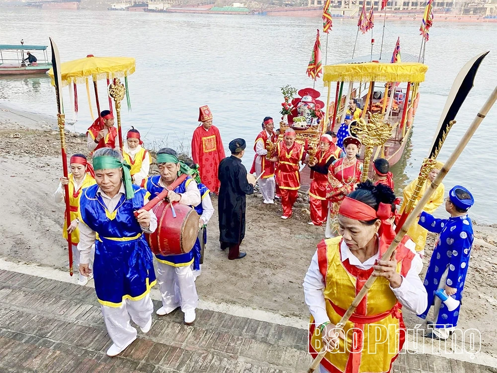 ขบวนแห่น้ำวัดทามซาง