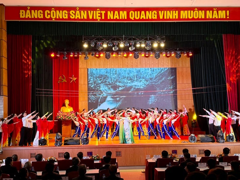 Trường Đại học Giao thông vận tải: 'Lá cờ đầu' dẫn dắt đào tạo công nghệ và hạ tầng GTVT tiên tiến- Ảnh 5.