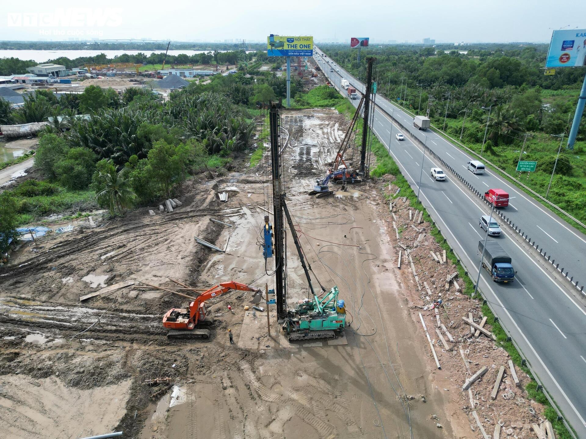 ទិដ្ឋភាពបែប Panoramic នៃការពង្រីកទីក្រុងហូជីមិញ - Long Thanh - Dau Giay - ផ្លូវល្បឿនលឿន 6