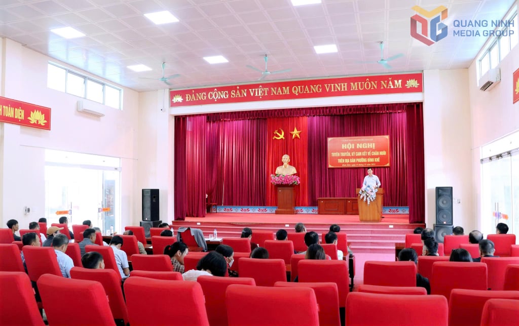 Binh Khe Ward បានរៀបចំសន្និសីទផ្សព្វផ្សាយ និងផ្សព្វផ្សាយបទប្បញ្ញត្តិស្តីពីបសុសត្វ និងពេទ្យសត្វ និងចុះហត្ថលេខាលើការប្តេជ្ញាចិត្តចំពោះការការពារបរិស្ថាន។