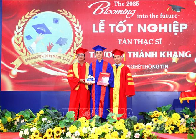 Підпис до фотографії