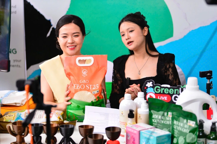 livestream - Foto 1.