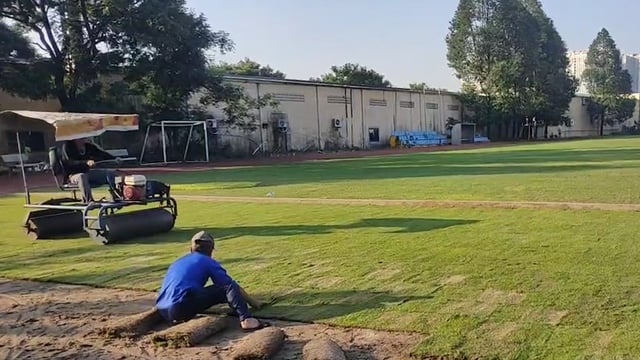 Sân phụ Mỹ Đình được thử nghiệm trồng loại cỏ cực mới, đại tu mặt sân chính đầu năm 2026- Ảnh 1.