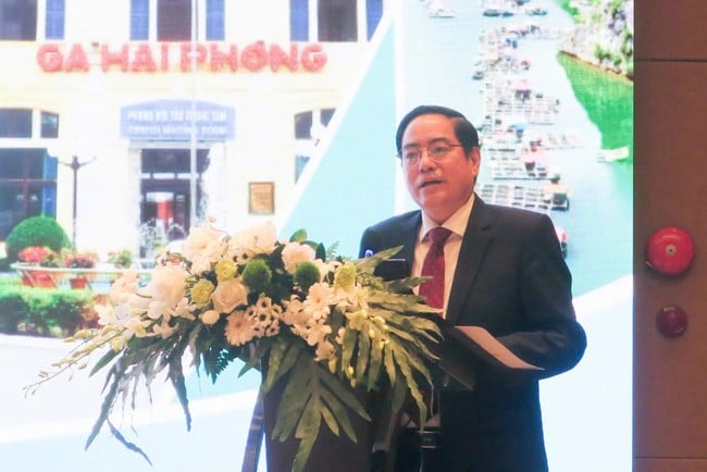 Red River Delta Pediatri Derneği 2025 çocuk sağlığı hizmetlerinin kalitesini artırıyor - Fotoğraf 3. Hội Nhi khoa Đồng bằng sông Hồng 2025 nâng cao chất lượng chăm sóc sức khỏe trẻ em- Ảnh 3.