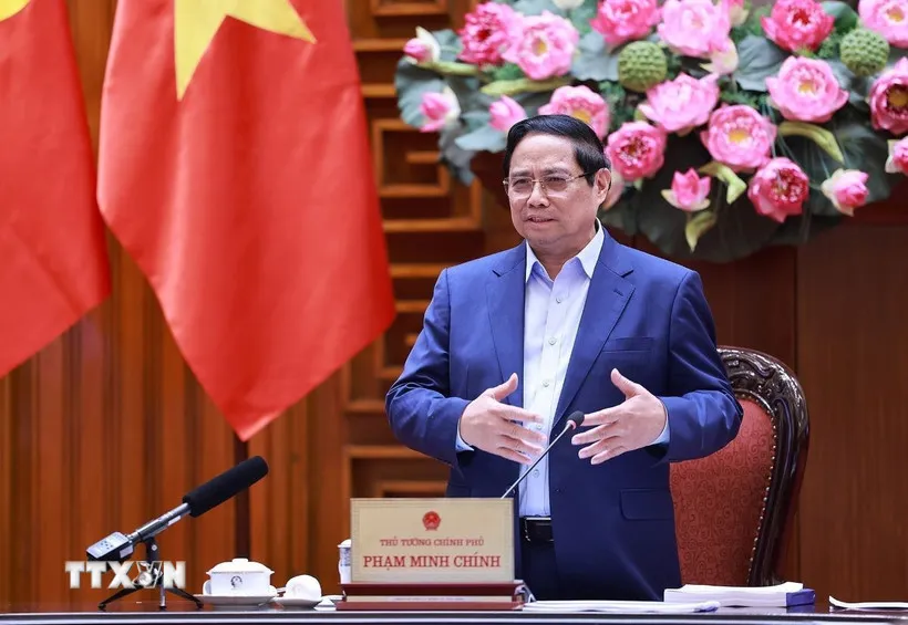 Thủ tướng Phạm Minh Chính: Khẩn trương trình Bộ Chính trị đề án đầu tư trục đại lộ cảnh quan sông Hồng - Ảnh 2.
