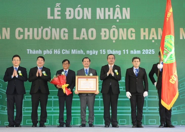 Ho Chi Minh-byens universitet for landbruk og skogbruk bidrar til å øke verdien av vietnamesiske landbruksprodukter - Bilde 1. Trường đại học Nông Lâm TP.HCM góp phần nâng tầm giá trị nông sản Việt - Ảnh 1.