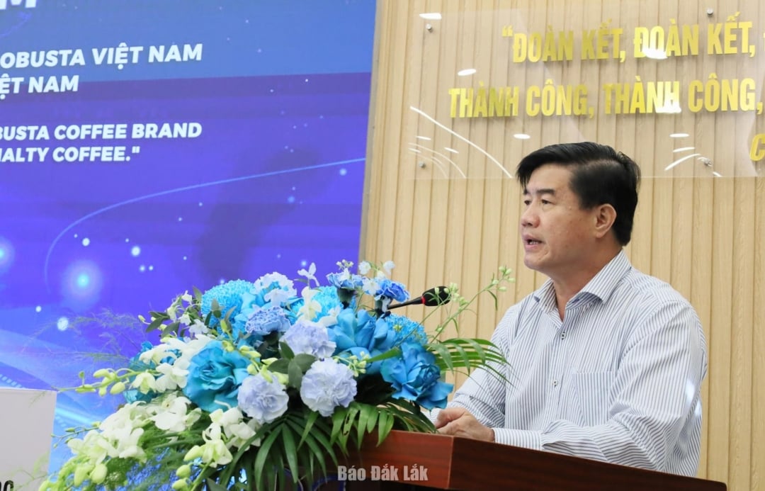 De vicevoorzitter van het Provinciaal Volkscomité, Nguyen Thien Van, hield een welkomsttoespraak.