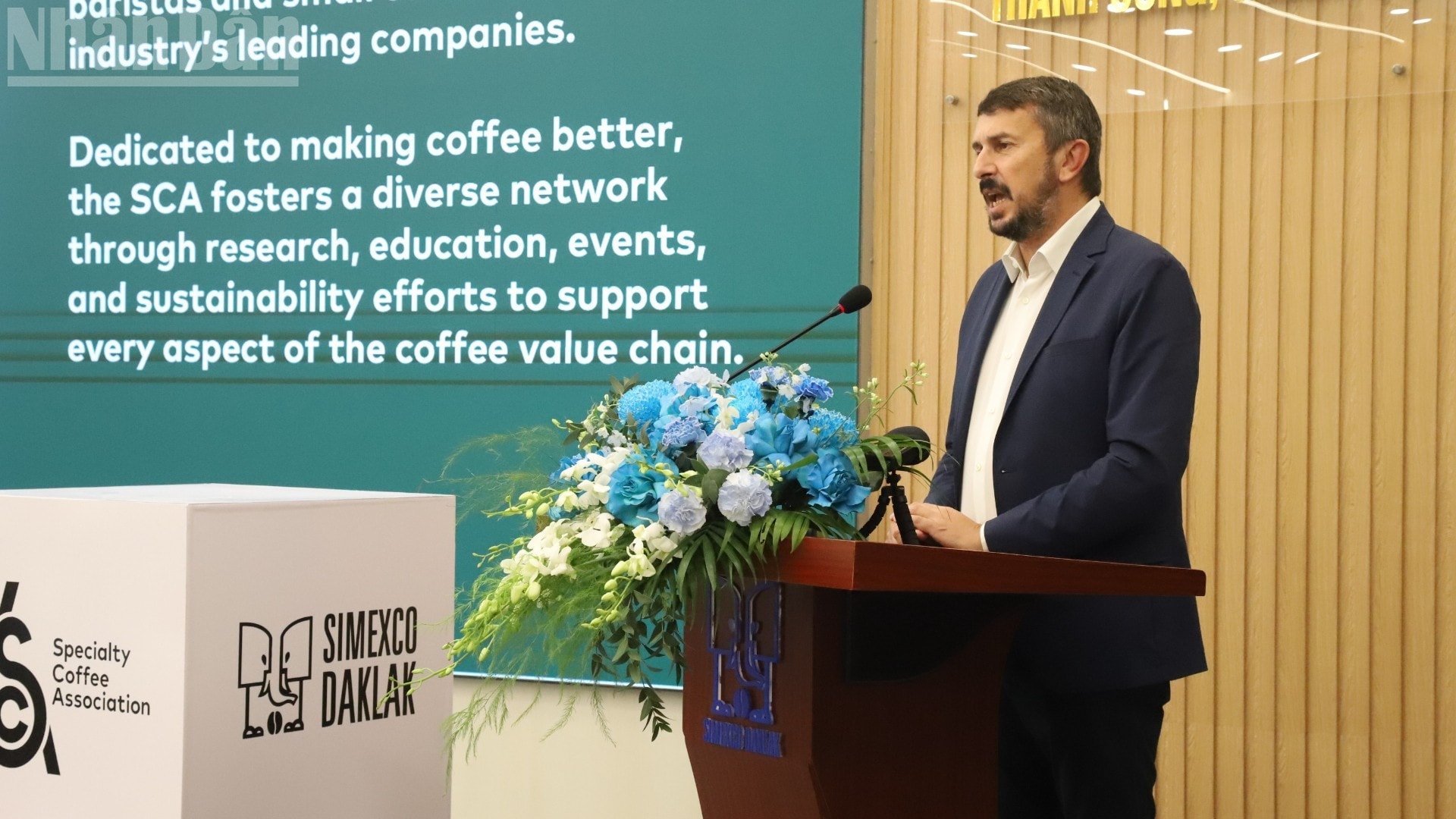 Representantes da Organização Mundial do Café Especial propuseram soluções para o desenvolvimento do café especial no Vietnã. ndo_tl_img-7792-6582.jpg