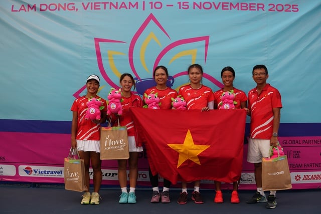 ក្រុមកីឡាវាយកូនបាល់នារីឡាវបានឈ្នះសំបុត្រចូលរួមប្រកួត Billie Jean King Cup ដោយមិនបានរំពឹងទុក - រូបថត 3 ។ Đội tuyển quần vợt nữ Lào bất ngờ đoạt vé thăng hạng Billie Jean King Cup- Ảnh 3.