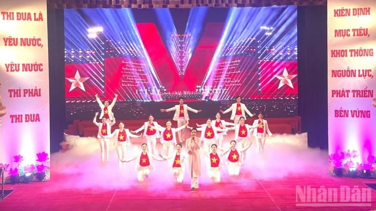 ຮູບປະກອບ.