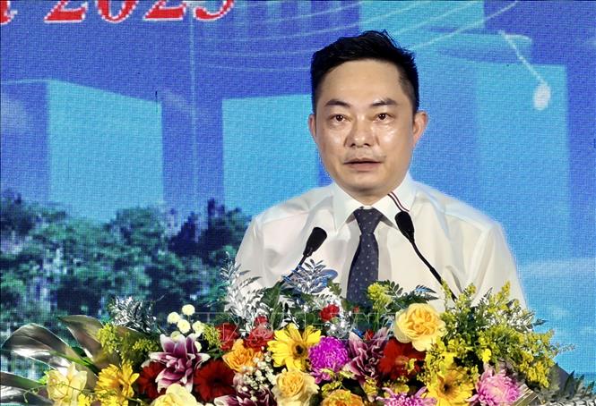 ចំណងជើងរូបថត