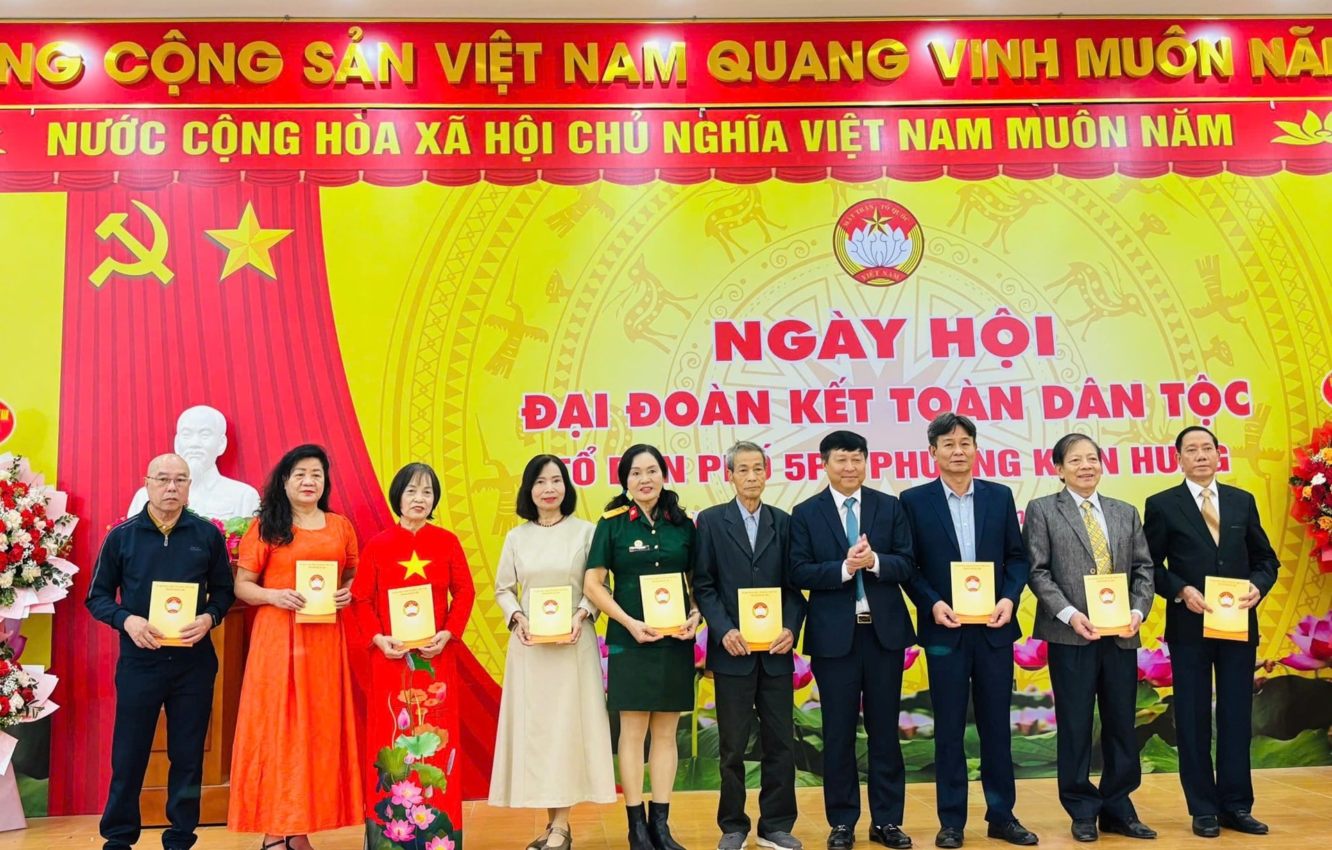 Phường Kiến Hưng: Cùng nhau gìn giữ, phát huy hơn nữa sức mạnh đại đoàn kết toàn dân tộc- Ảnh 4.