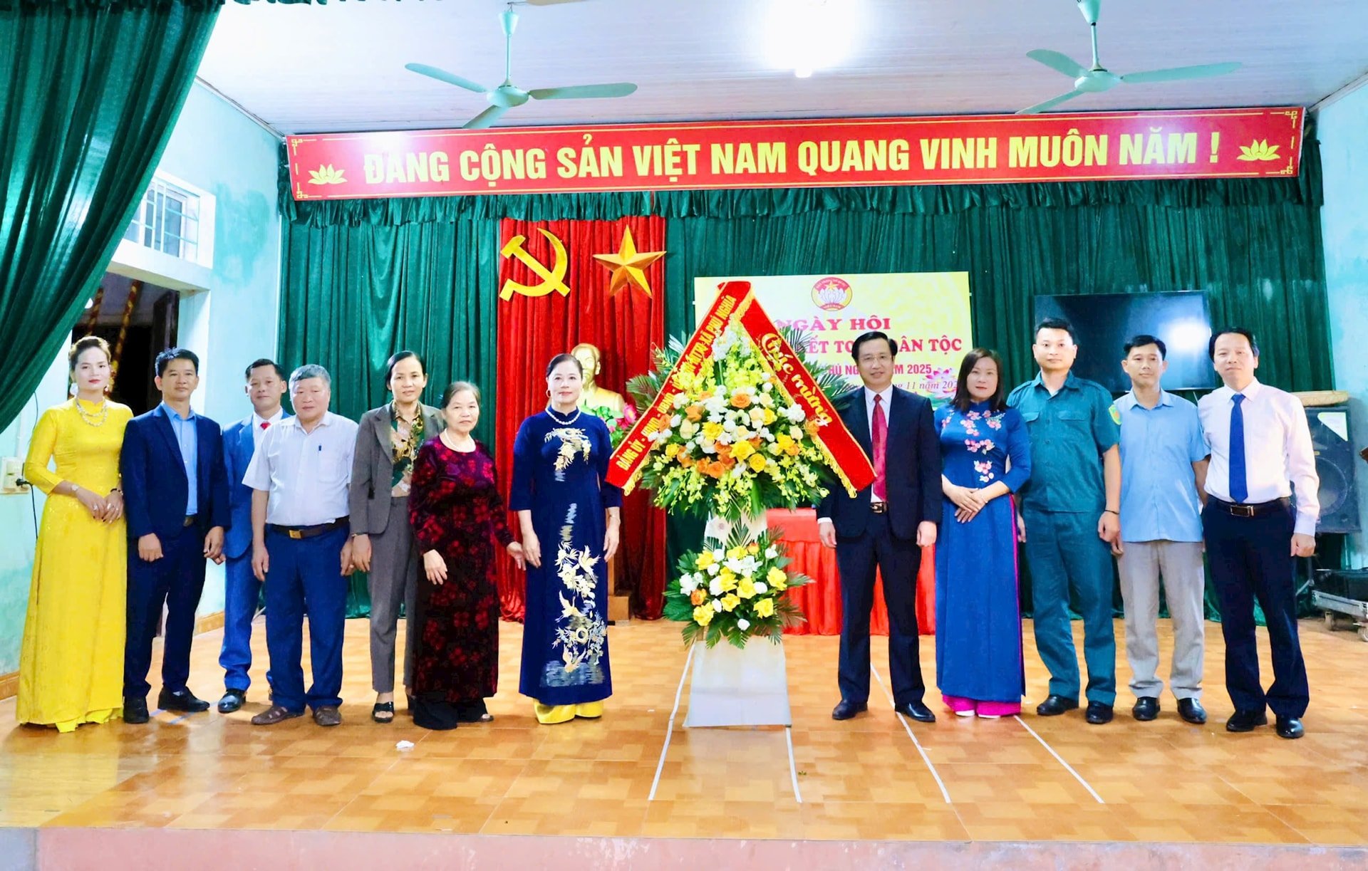 Phú Nghĩa: Vun đắp khối đại đoàn kết, xây dựng quê hương ngày càng phát triển- Ảnh 3.