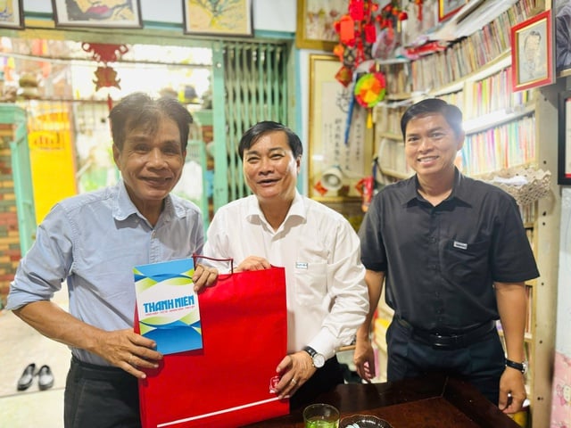 - រូបថត ១. - Ảnh 1.