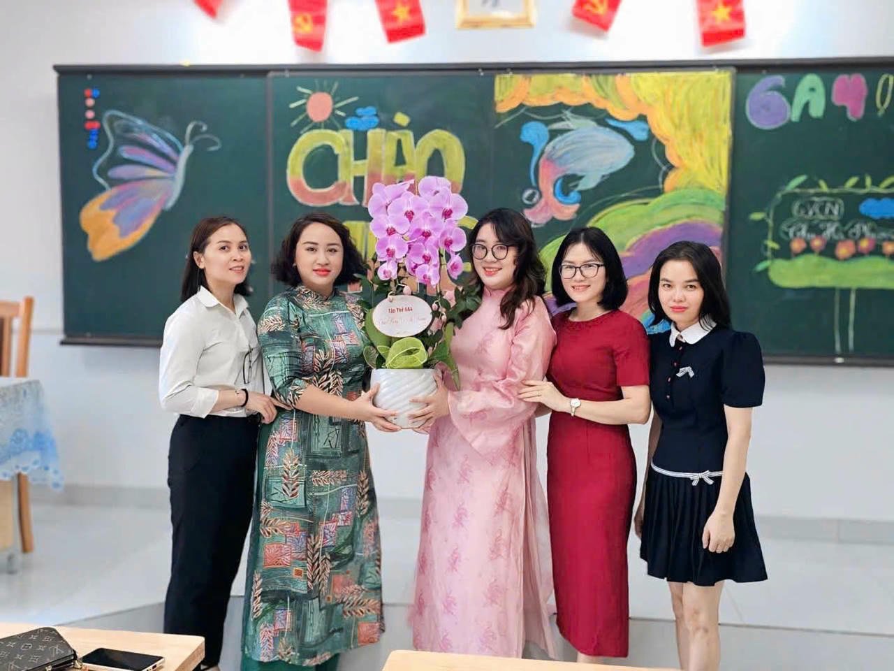 Master Chu Ha Phuong commented that AI is bringing many opportunities but also many challenges for teachers.