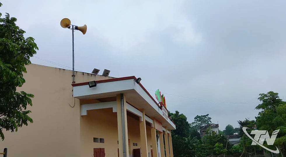 ចង្កោមឧបករណ៍បំពងសម្លេងត្រូវបានដំឡើងនៅតាមផ្ទះវប្បធម៌ស្ទើរតែទាំងអស់នៃភូមិ និងក្រុមលំនៅដ្ឋានក្នុងខេត្ត។