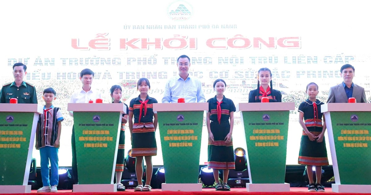 Bí thư Thành ủy Đà Nẵng Lê Ngọc Quang dự lễ khởi công Trường phổ thông nội trú liên cấp Tiểu học và THCS Đắc Pring