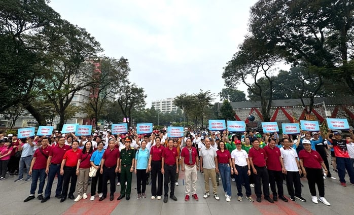 Tổng Công ty Công nghiệp Sài Gòn đi bộ đồng hành vì an sinh xã hội - Ảnh 3.