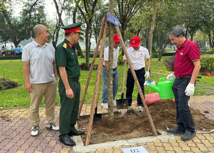 Tổng Công ty Công nghiệp Sài Gòn đi bộ đồng hành vì an sinh xã hội - Ảnh 8.