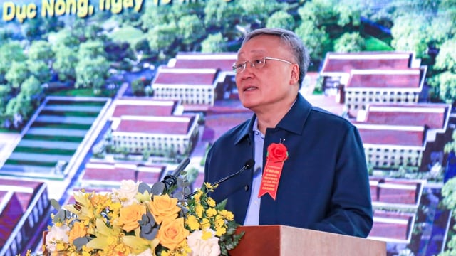 - Bilde 3. - Ảnh 3.