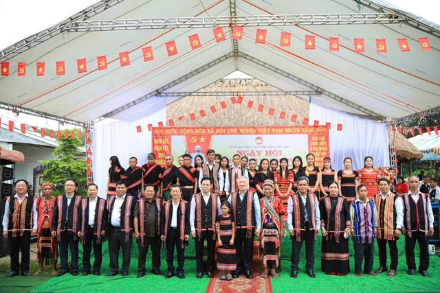 - Bilde 9. - Ảnh 9.