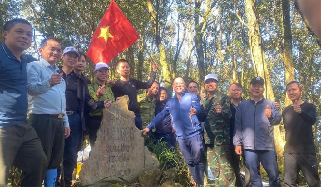 a1Utforska nästan 2 km skogsväg.jpg