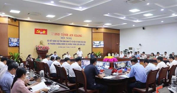 An Giang tăng tốc chuyển đổi số, đẩy mạnh CCHC, mở rộng an sinh trong 10 tháng đầu năm 2025